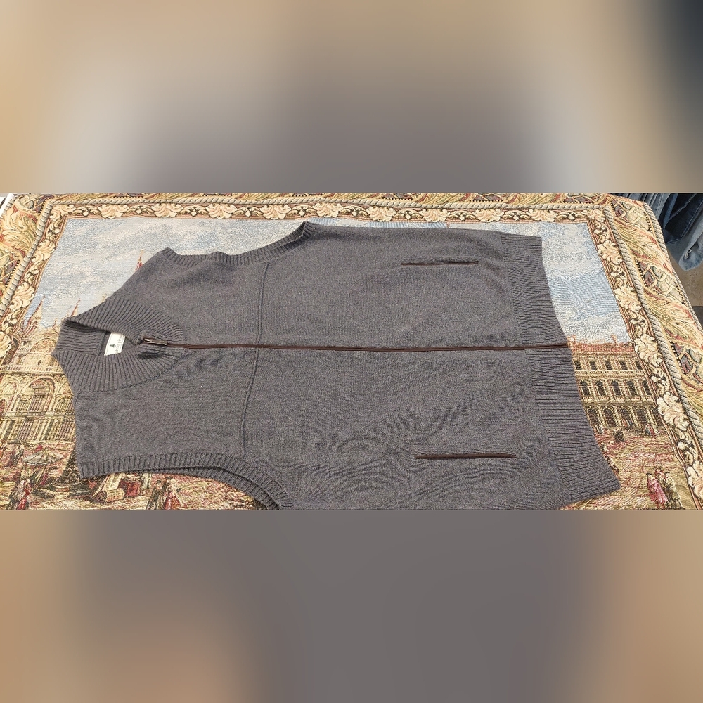 Men's Zip-Up Gray Sweater Vest
